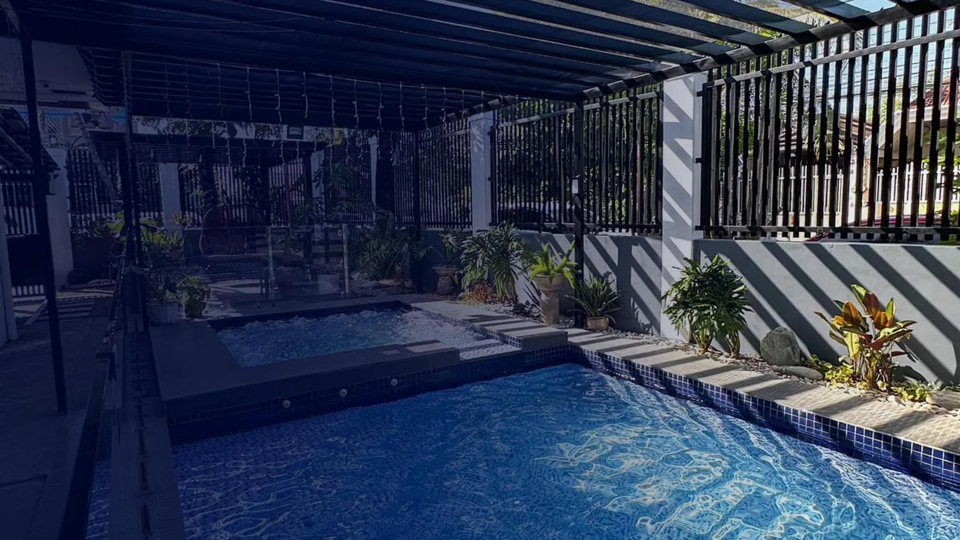 The Party Pad Villa Angeles